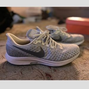 Grey Nike Zoom Pegasus 35 Sneakers Size 12
